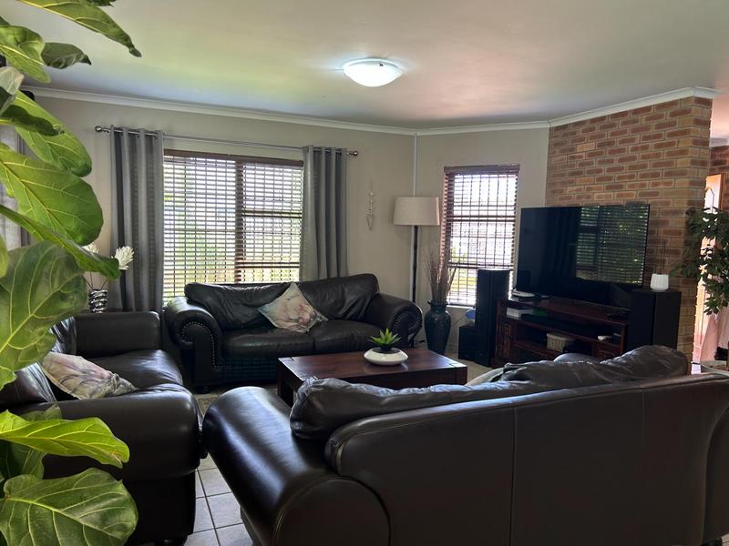 To Let 4 Bedroom Property for Rent in D